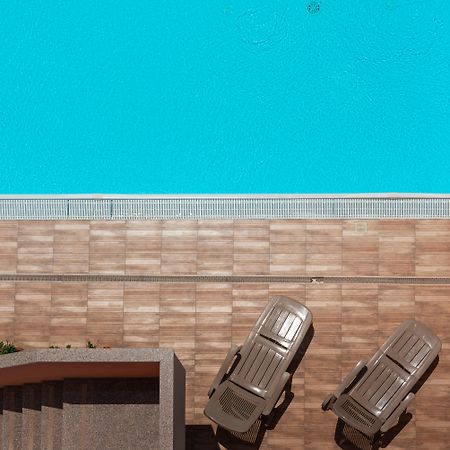 Cristal Blu Aparthotel Santa Teresa Gallura Kültér fotó