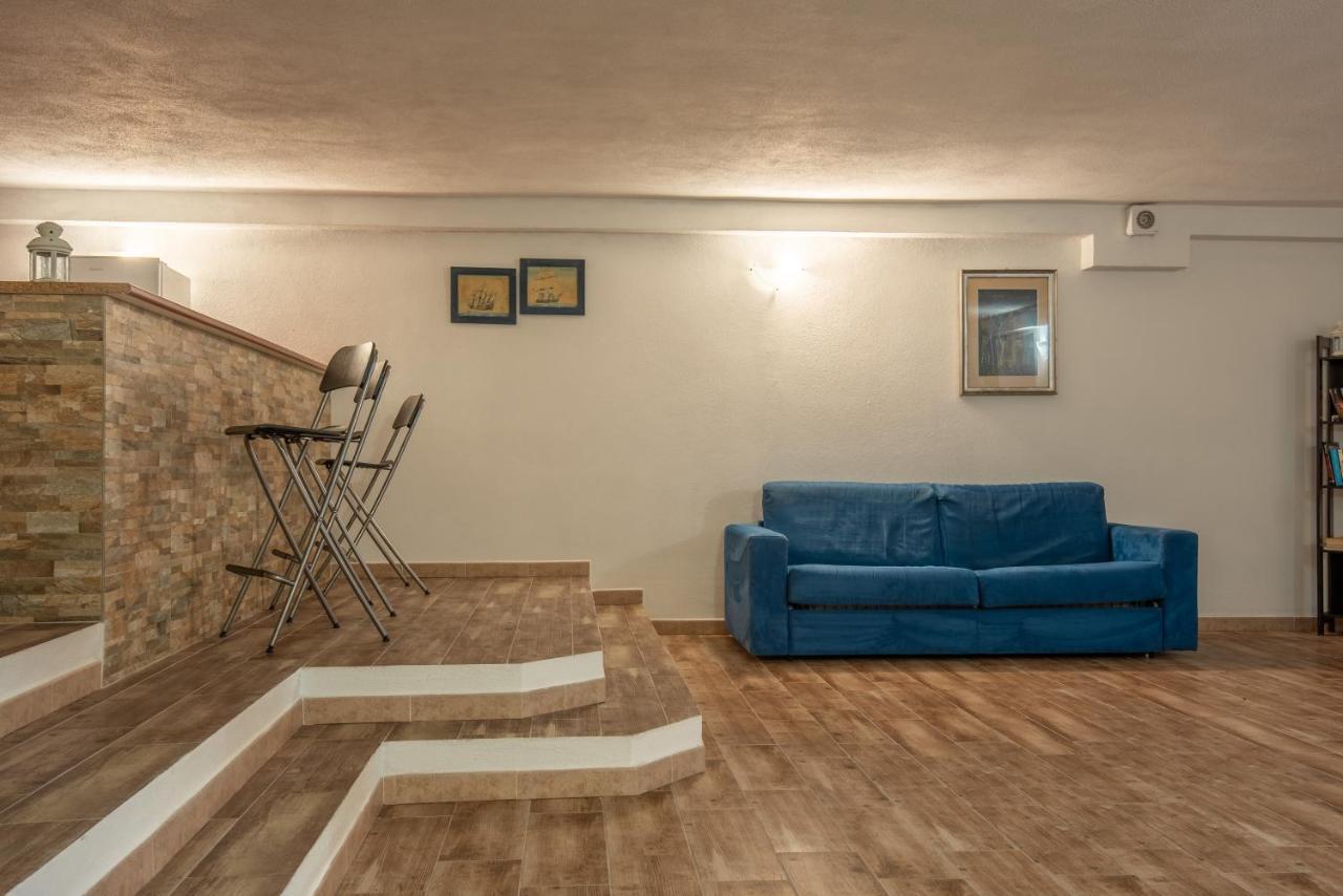 Cristal Blu Aparthotel Santa Teresa Gallura Kültér fotó