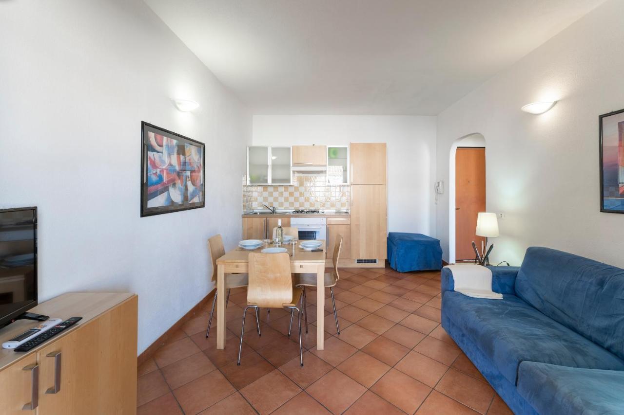 Cristal Blu Aparthotel Santa Teresa Gallura Kültér fotó